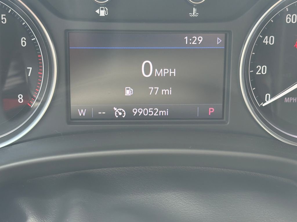 Used 2020 Silver Buick Essence image 20