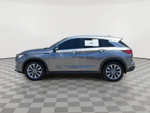 Used 2022 Gray INFINITI ESSENTIAL image 6