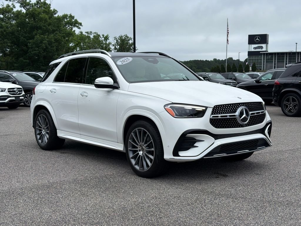 2025 Mercedes-Benz GLE GLE 350 4MATIC's photo