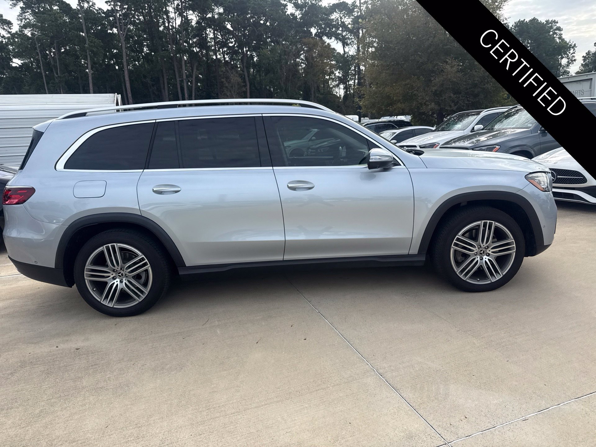 Certified Used 2024 Cirrus Silver Metallic Mercedes-Benz GLS 450 image 3