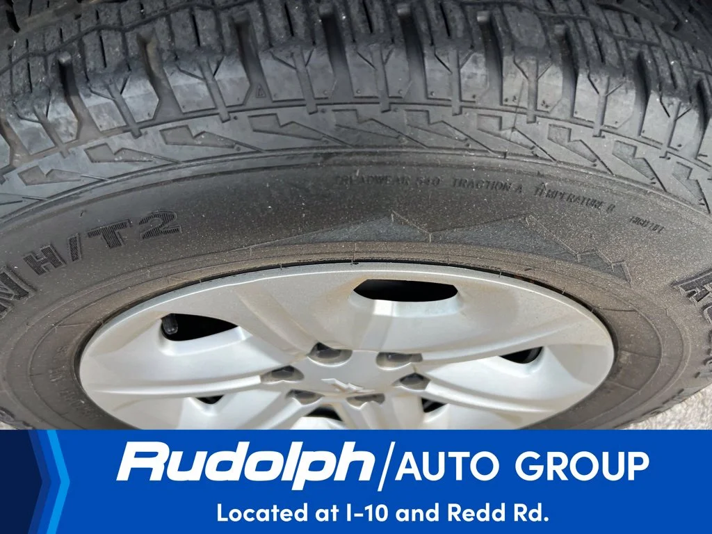 Used 2014 Blue Chevrolet LS image 28