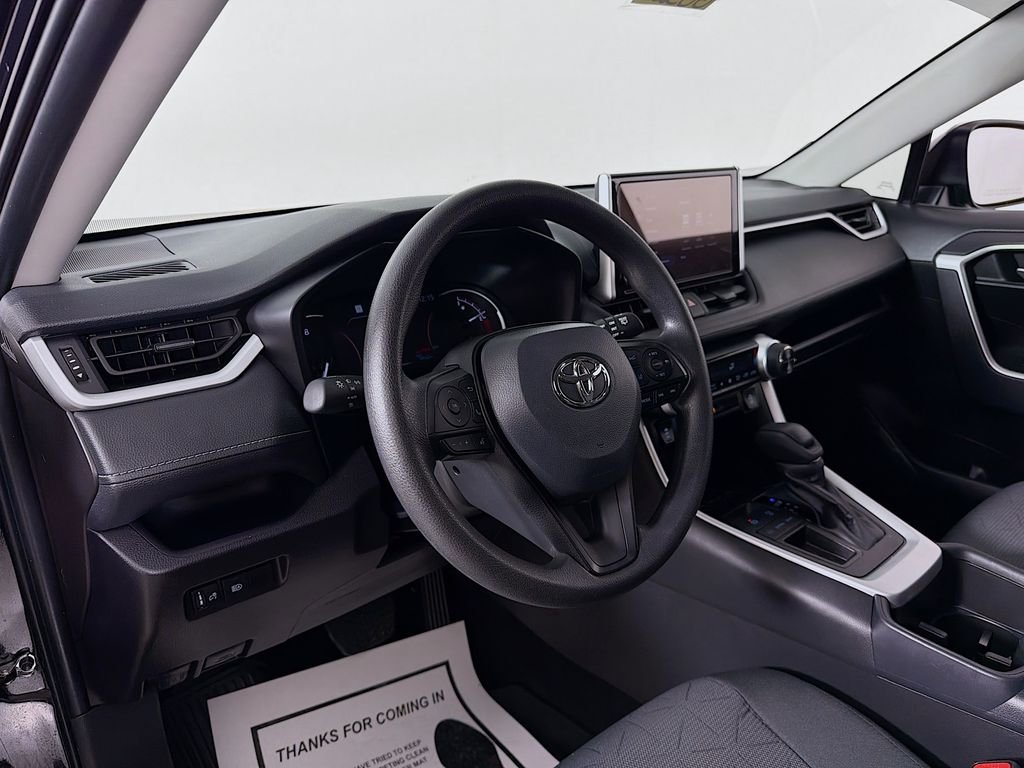 Used 2025 Midnight Black Metallic Toyota XLE image 9