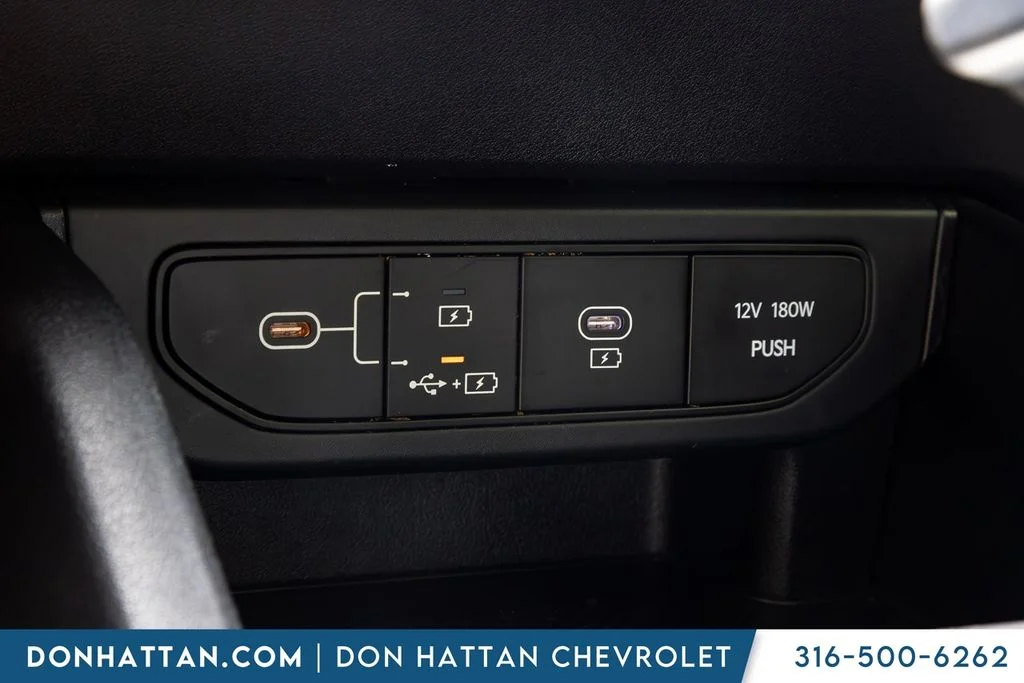 Used 2025 Black Kia LXS image 10