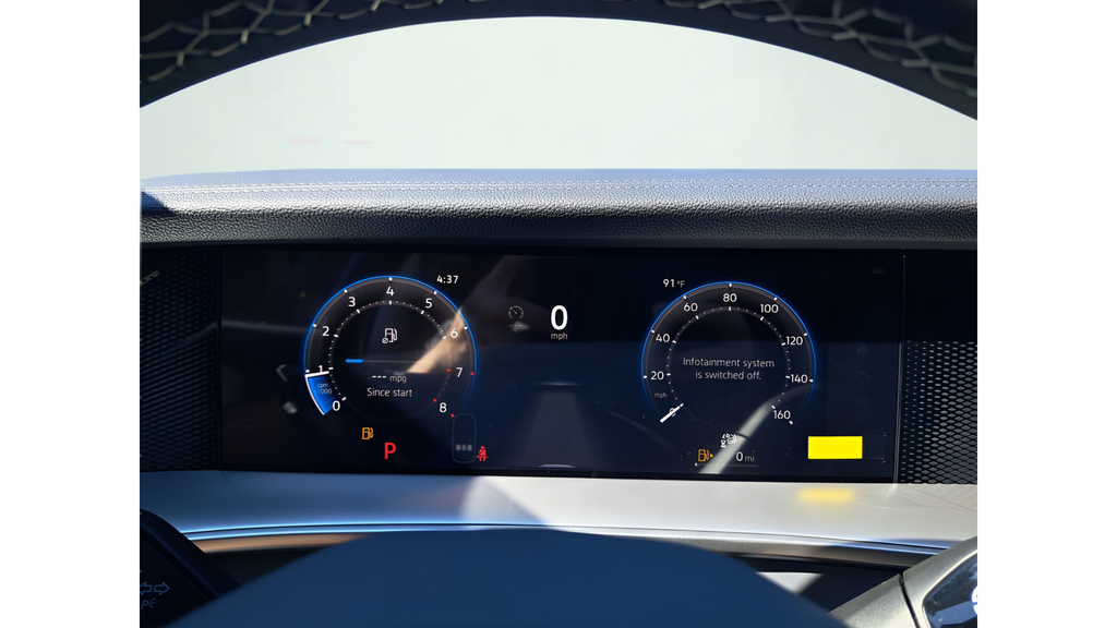 2025 Volkswagen Tiguan SE - Photo 22