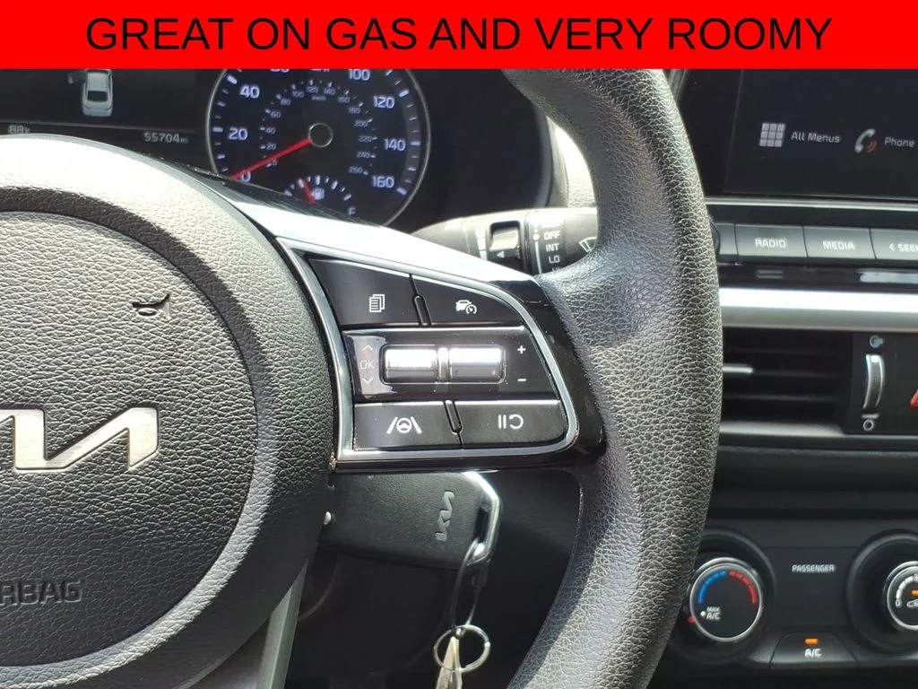 Used 2023 Gray Kia LXS image 17