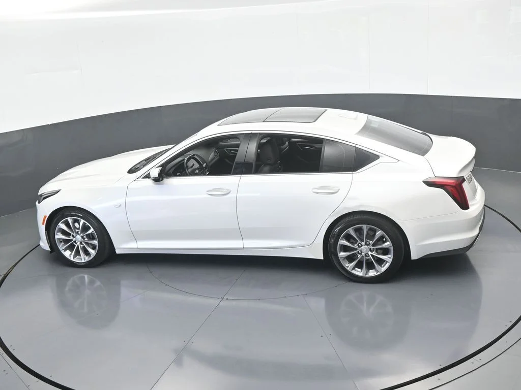 Used 2020 Crystal White Tricoat Cadillac Premium Luxury image 50
