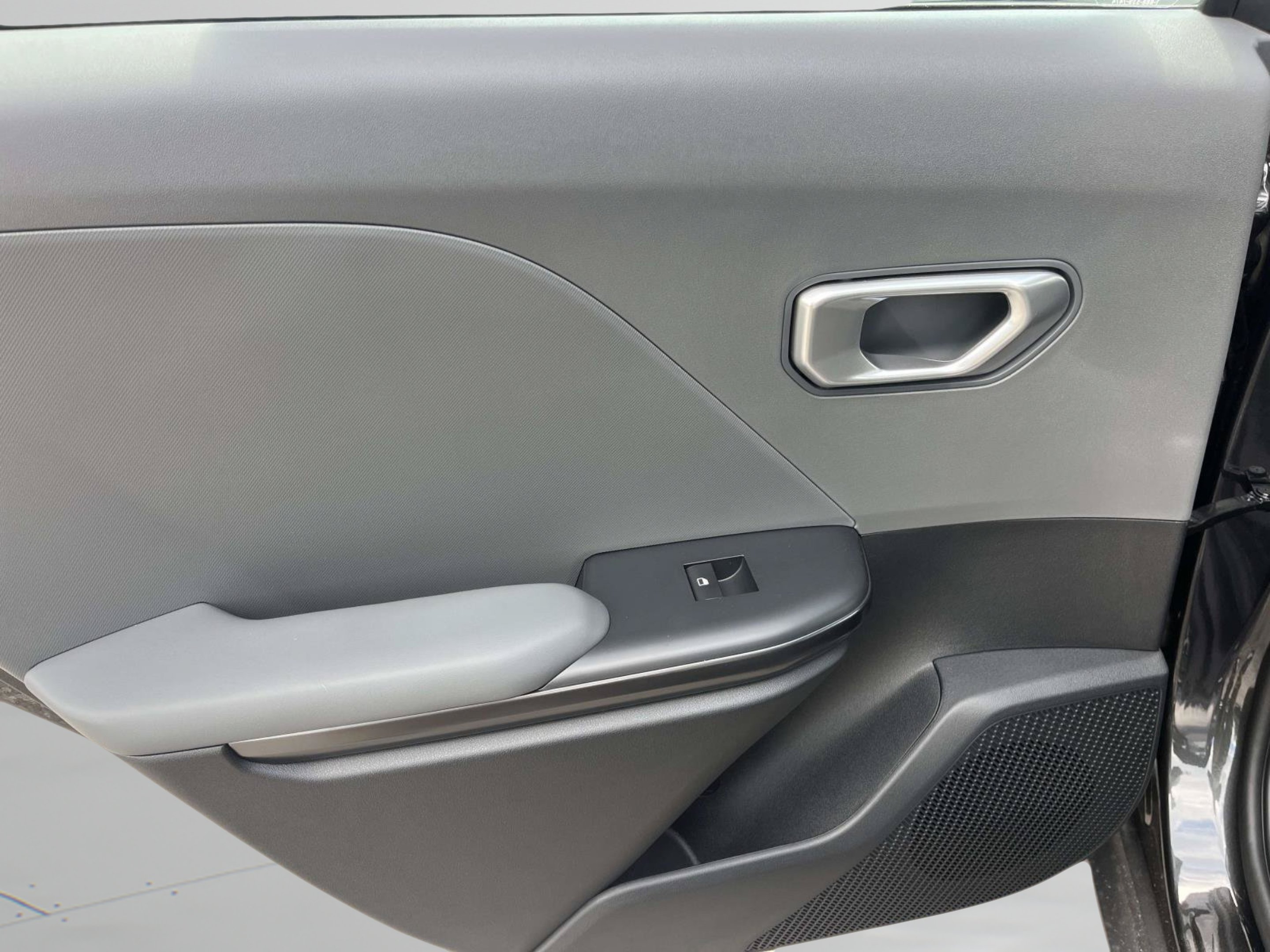 New 2026 Interstellar Gray Kia LXS image 18