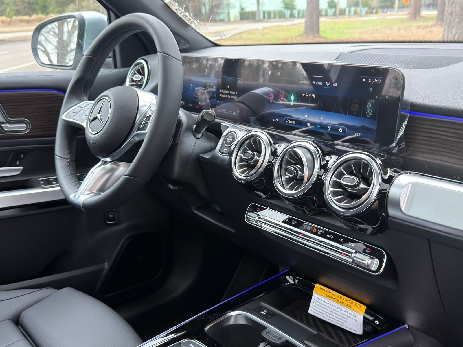 New 2026 Cirrus Silver Metallic Mercedes-Benz GLB 250 image 19