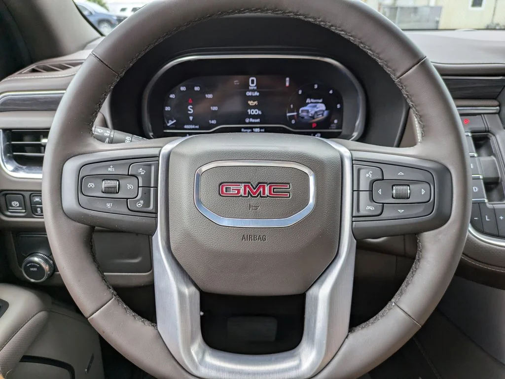 Used 2024 Summit White GMC SLT image 28