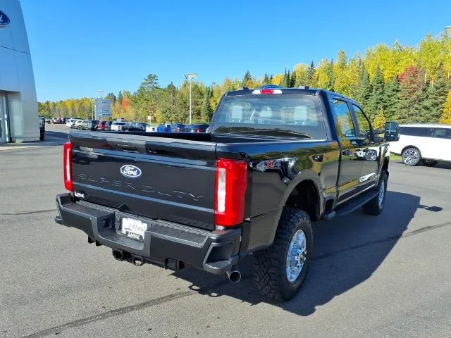 New 2027 Agate Black Metallic Ford F-350® XL image 27