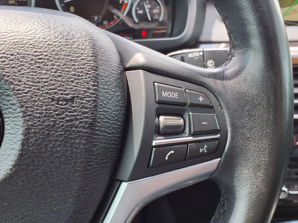 Used 2016 Black BMW xDrive35i image 29