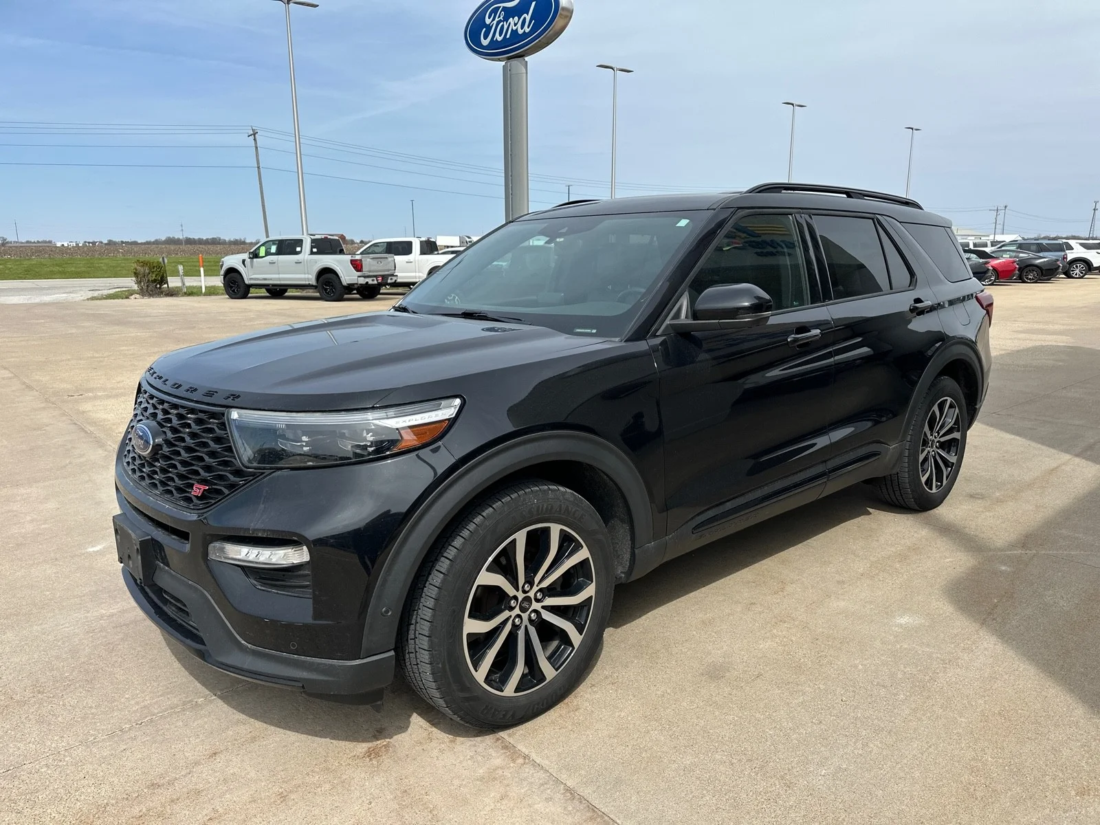 2020 Ford Explorer ST - Photo 8