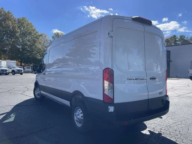 New 2026 White Ford Base image 25