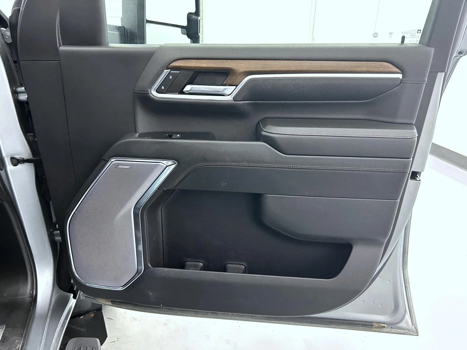 Used 2024 Gray Chevrolet High Country image 16