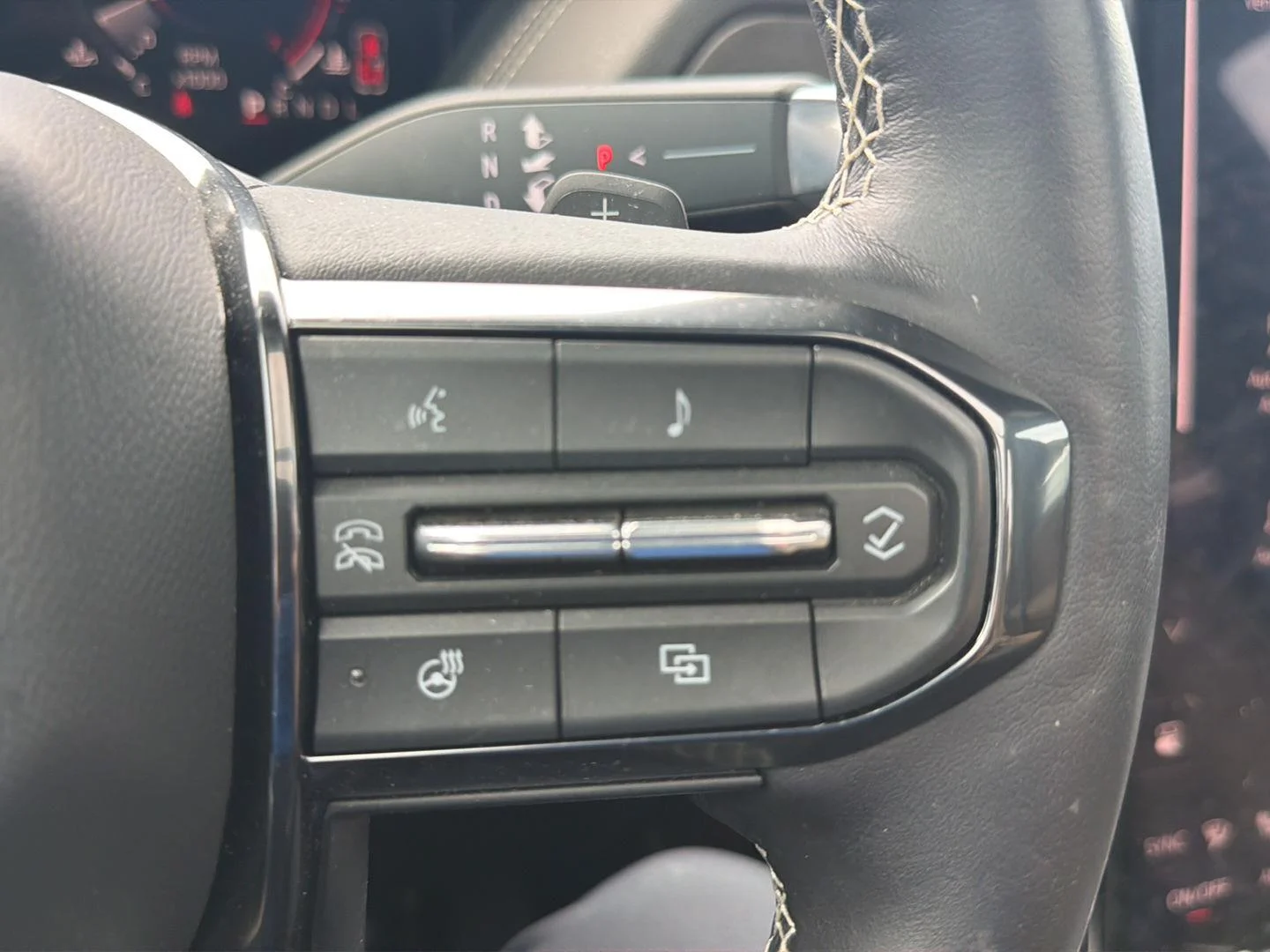 Used 2025 Sterling Metallic GMC Denali Ultimate image 23
