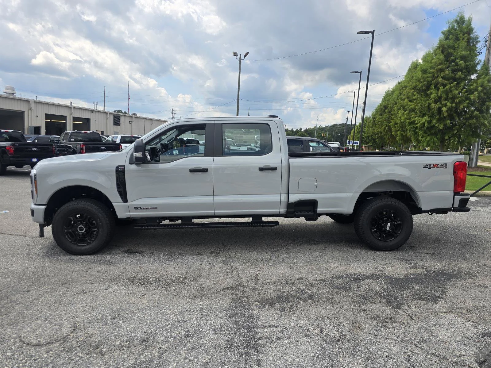 New 2026 AVALANCHE FORD XL image 13
