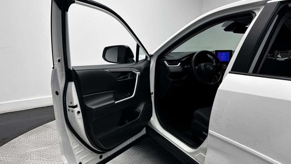 Used 2024 White Toyota LE image 18