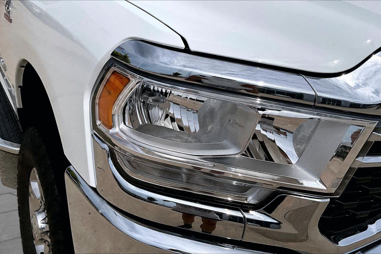 Used 2024 Bright White Clearcoat Ram Big Horn image 26