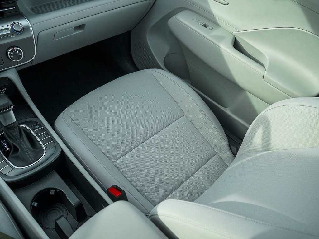 New 2026 Cyber Gray Metallic Hyundai SE AWD image 24