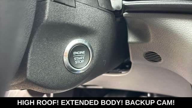 New 2026 Oxford White Ford Base image 11