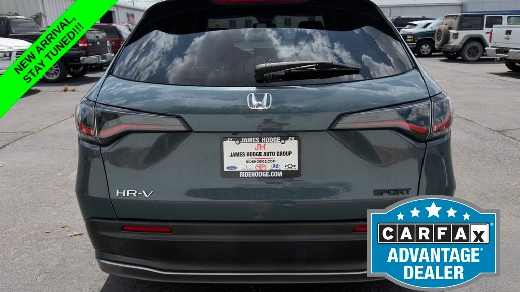 Used 2024 Green Honda Sport image 8