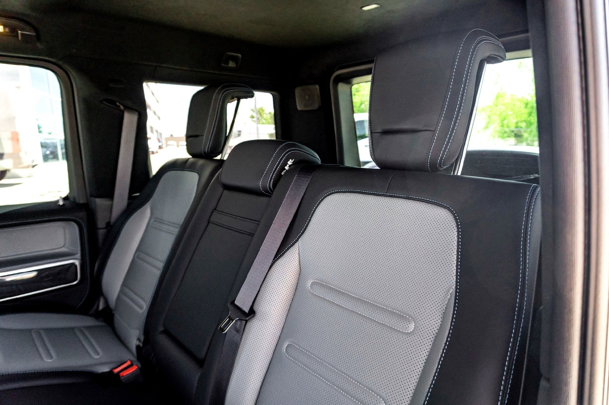 Certified Used 2025  Mercedes-Benz G 580e image 26