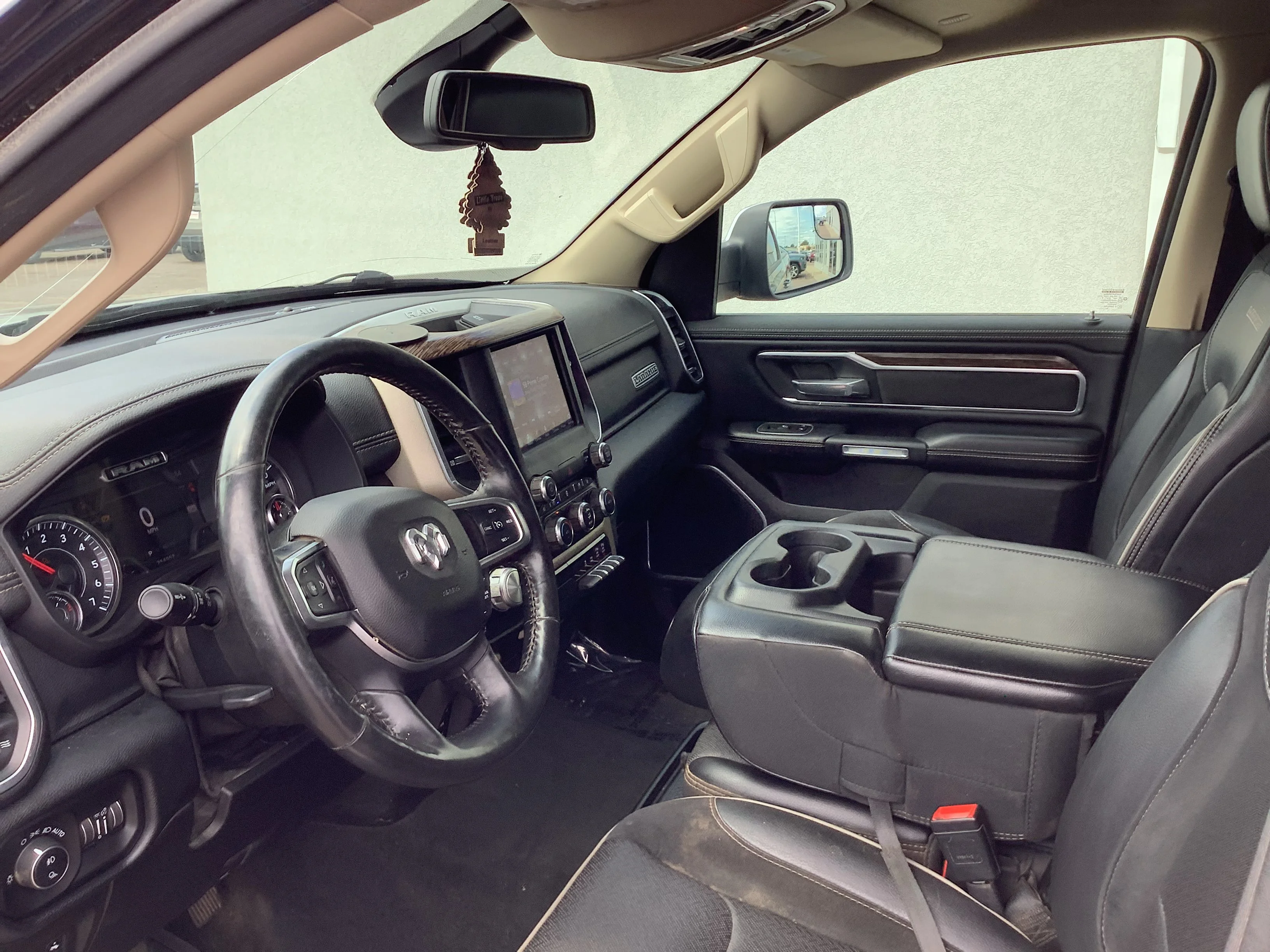 Used 2020 Black Ram Laramie image 10