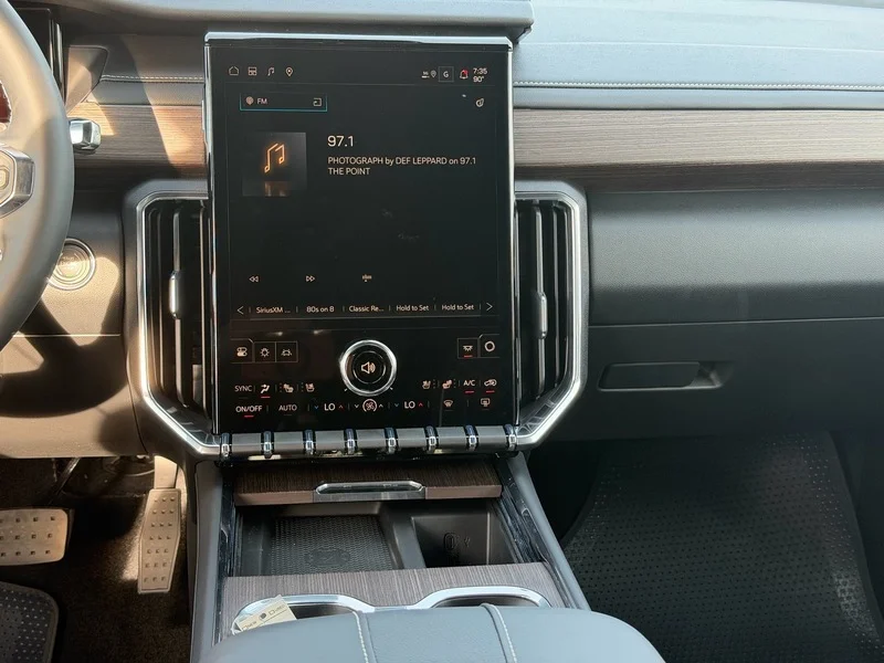 New 2026 Glacier White Tricoat GMC Denali image 10