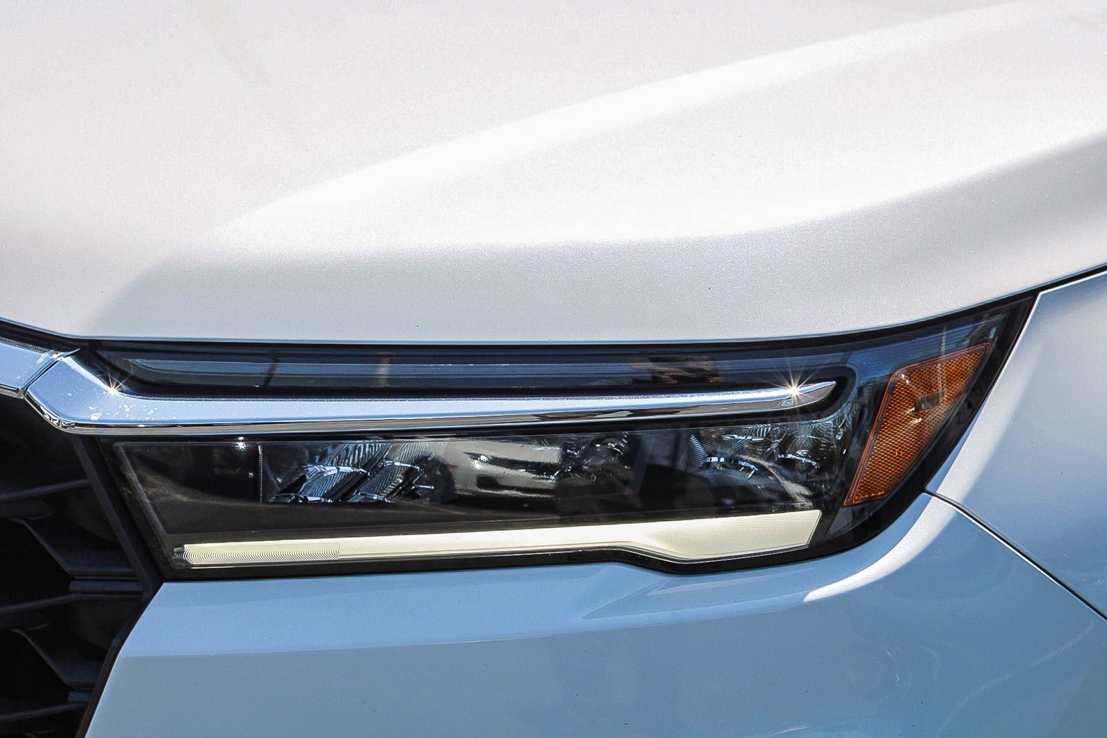 2023 Honda Pilot EX-L - Photo 4