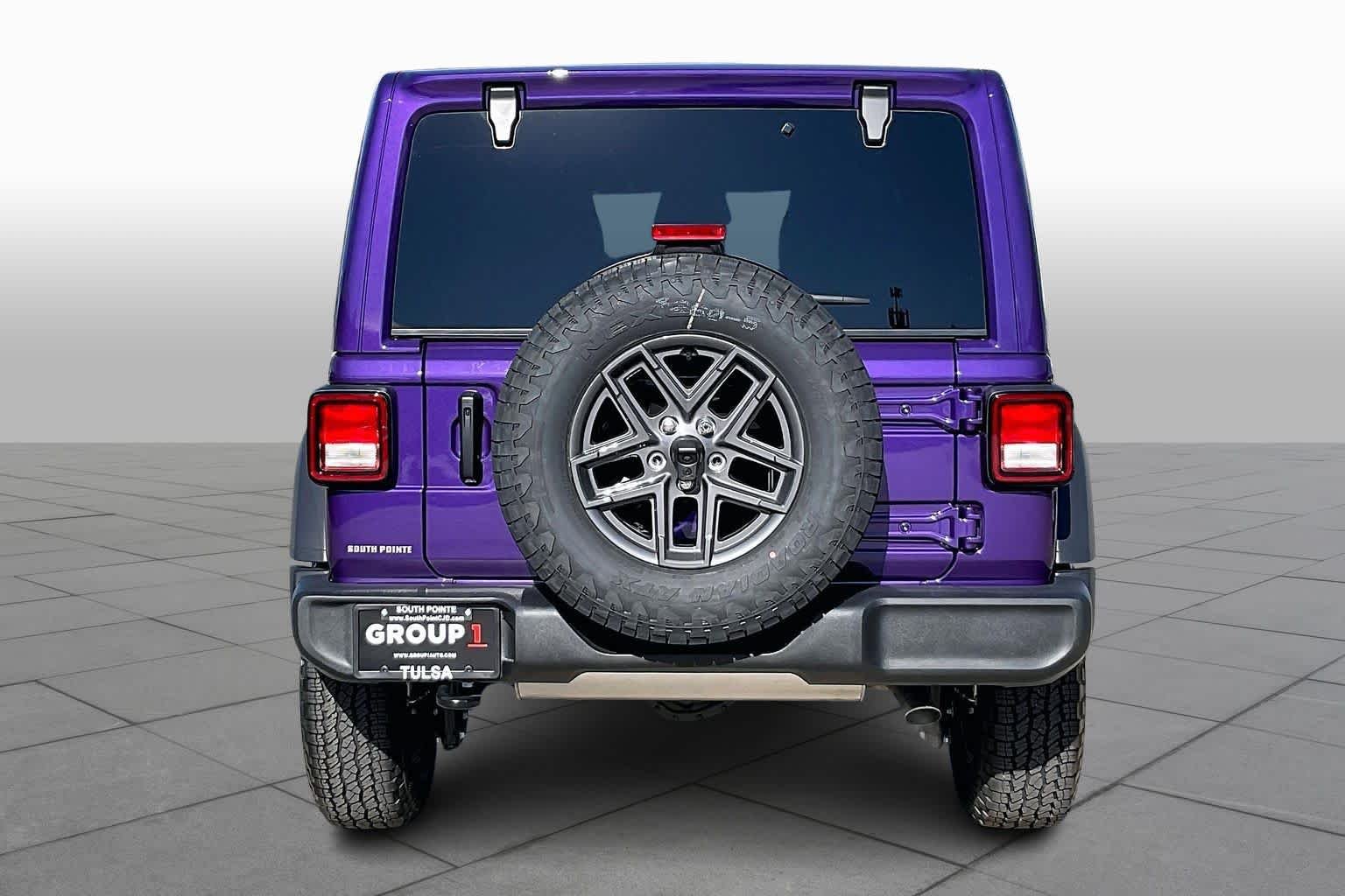 New 2026 Reign Exterior Paint Jeep Sport S image 4