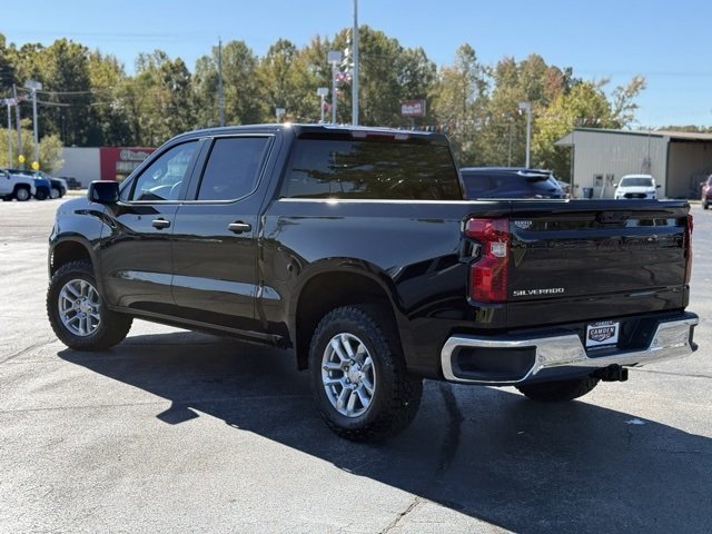 2026 Chevrolet Silverado 1500 photo 3