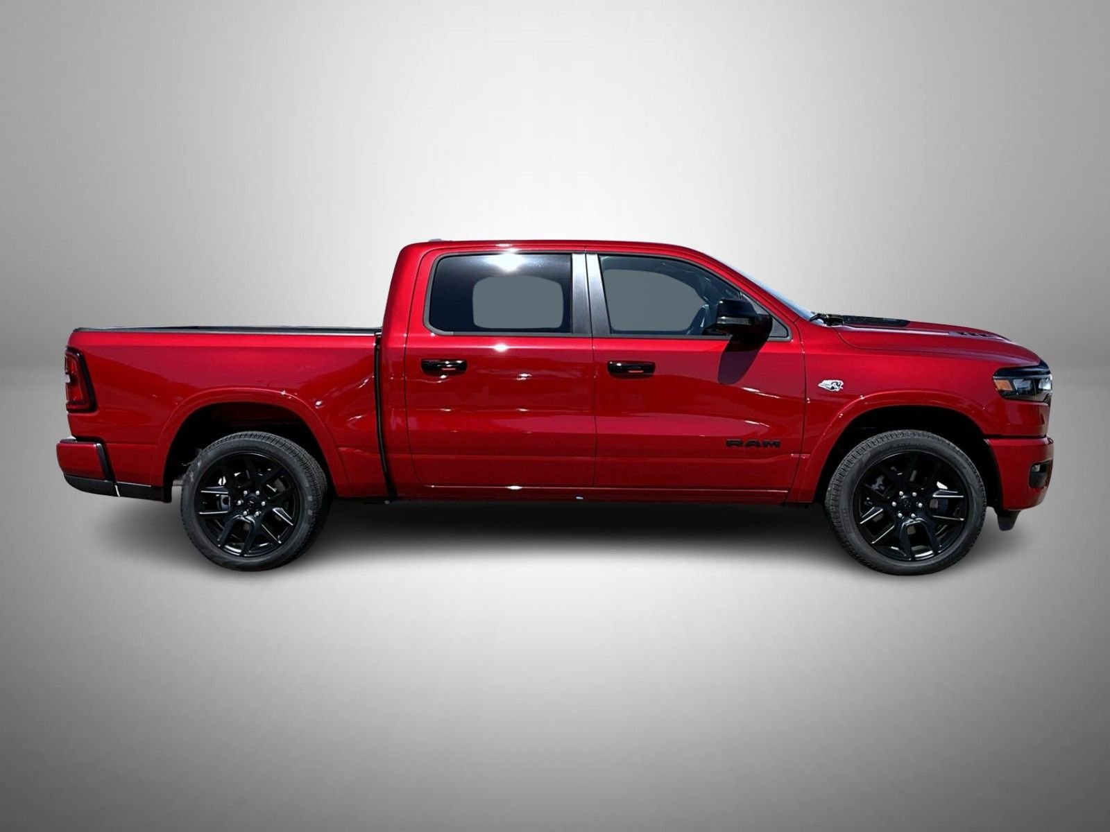 New 2026 Molten Red Pearl-Coat Exterior Paint RAM Laramie image 4