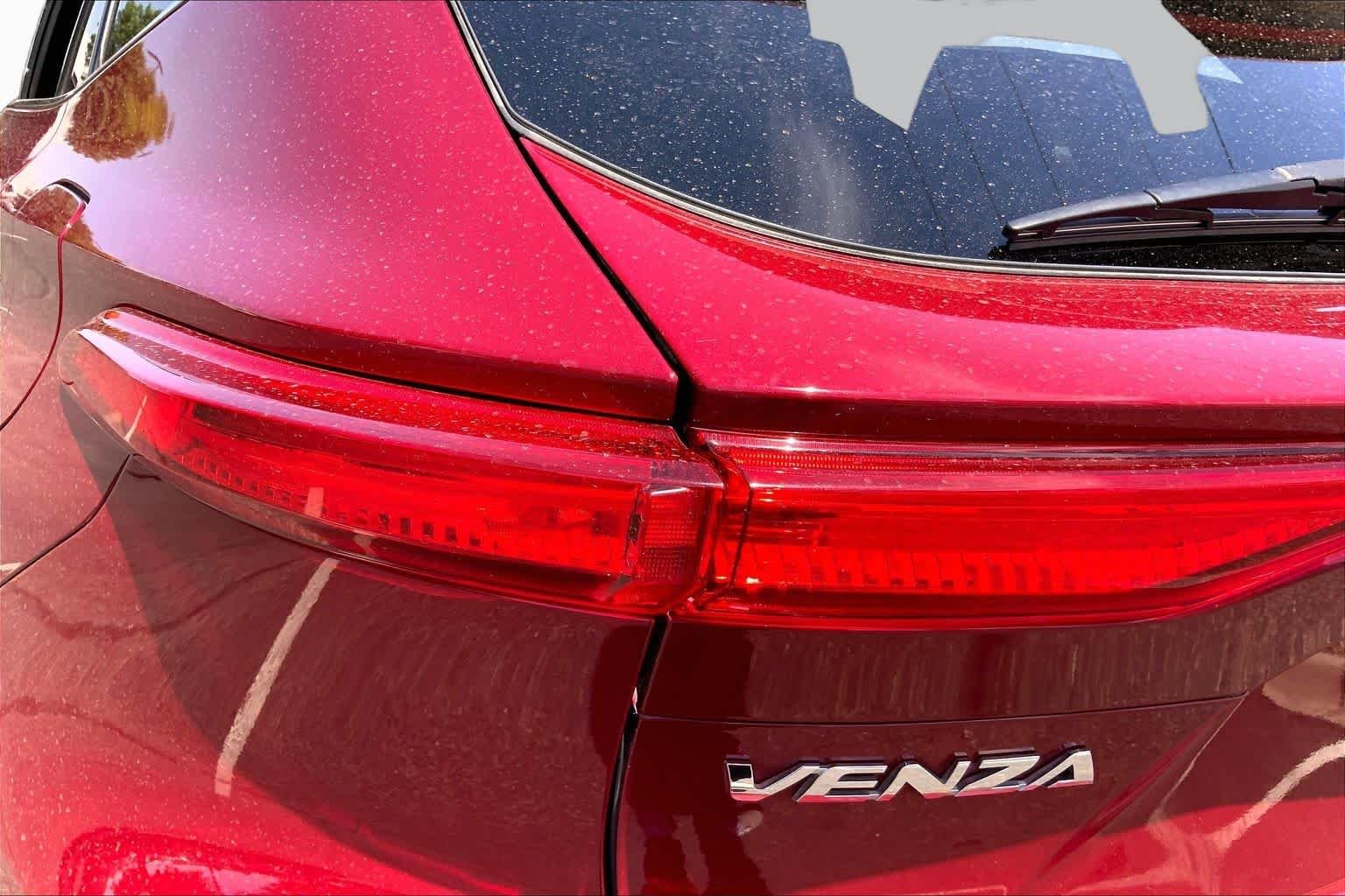Certified Used 2022 Ruby Flare Pearl Toyota XLE image 25