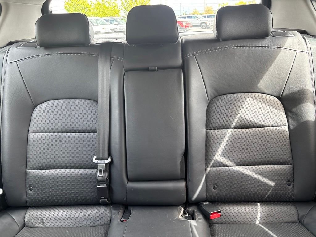 Used 2015 Gray Kia EX image 23
