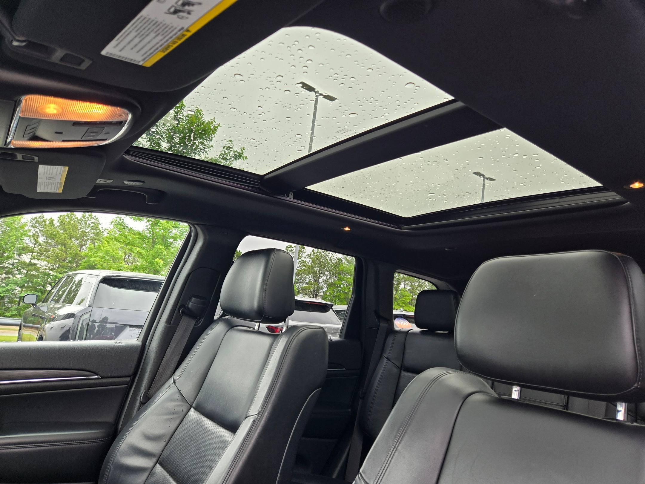 Used 2019 Velvet Red Pearlcoat Jeep Limited image 35