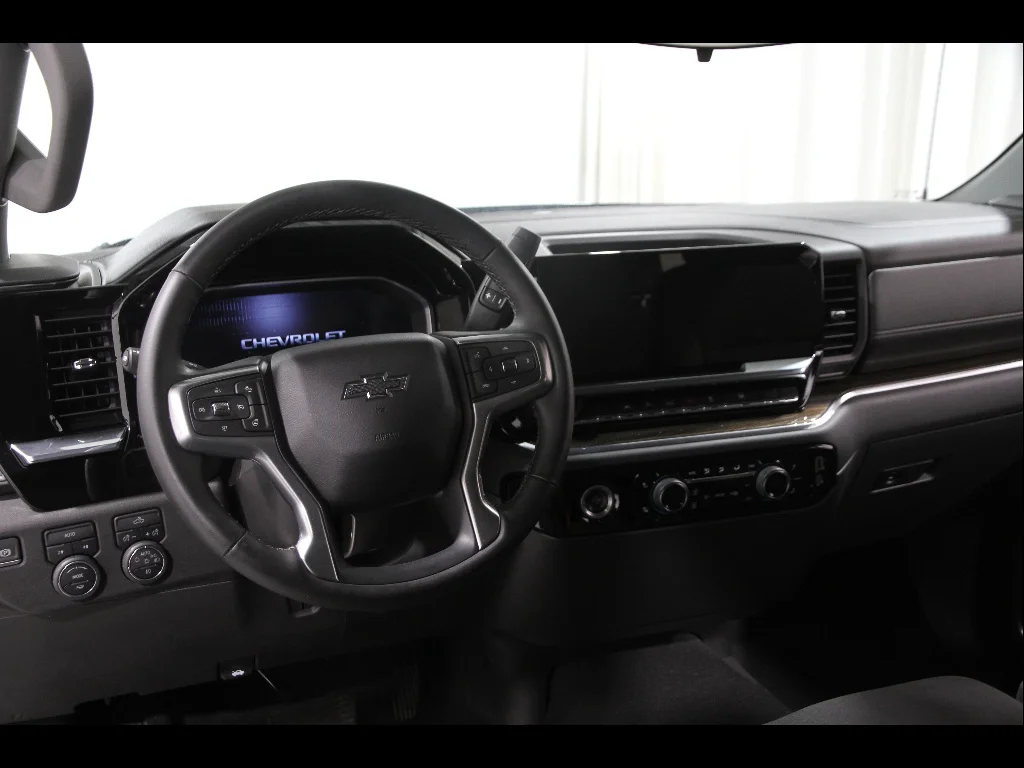 2024 Chevrolet Silverado 1500 RST - Photo 7