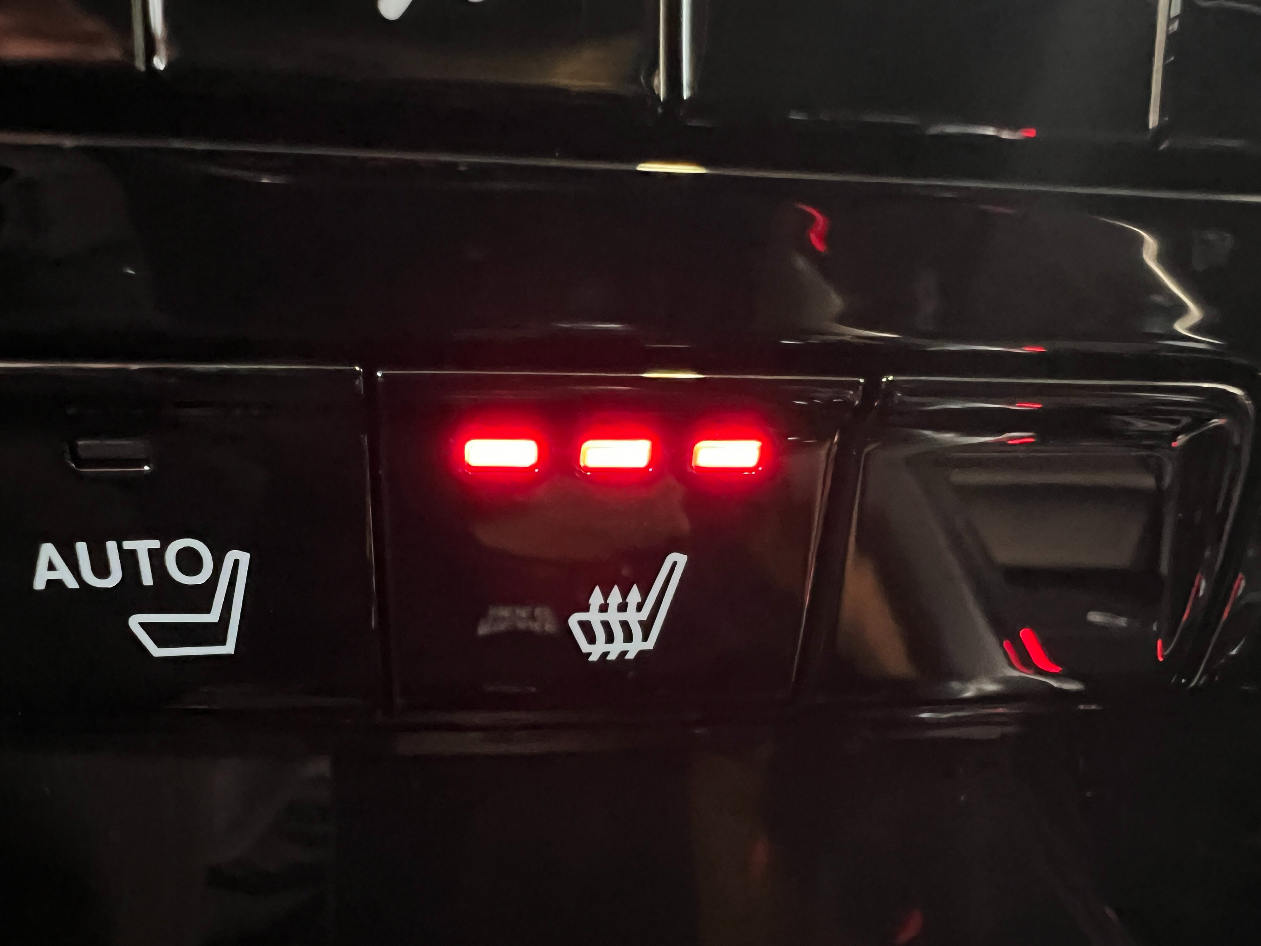 New 2026 Liquid Carbon Metallic Acura  image 22