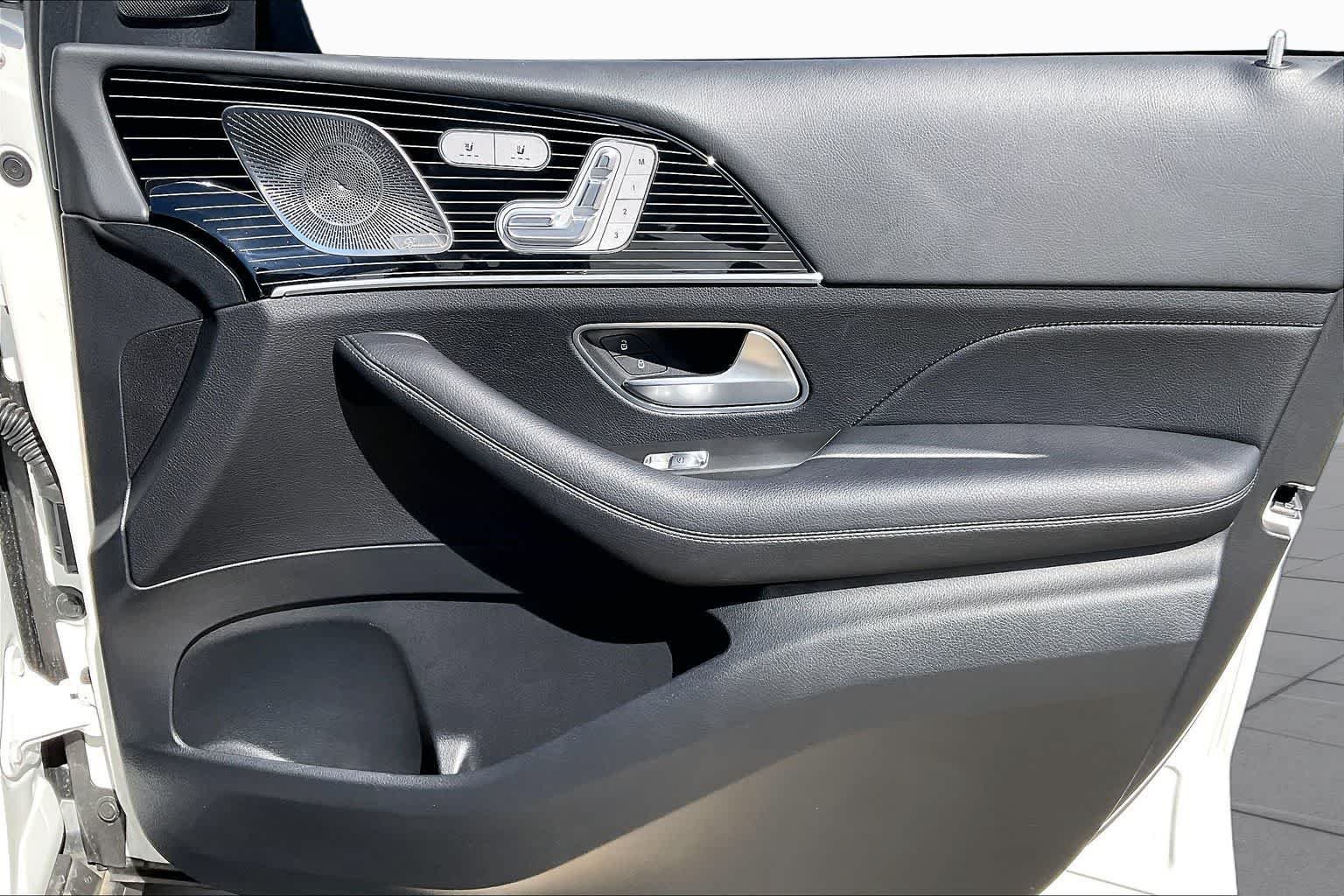 2024 Mercedes-Benz GLS Base - Photo 41