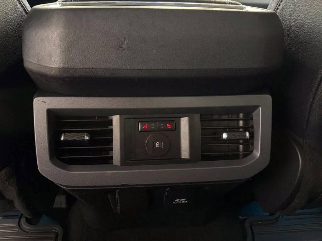 Used 2024 Oxford White Ford Lariat image 14
