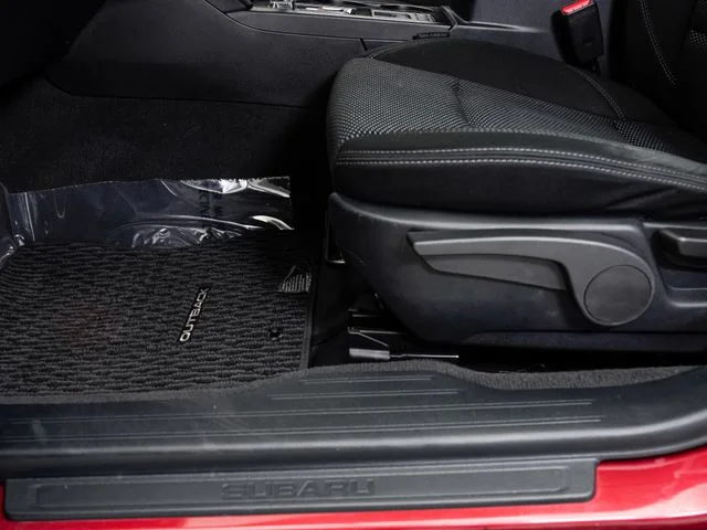 Used 2019 Red Subaru 2.5i image 10