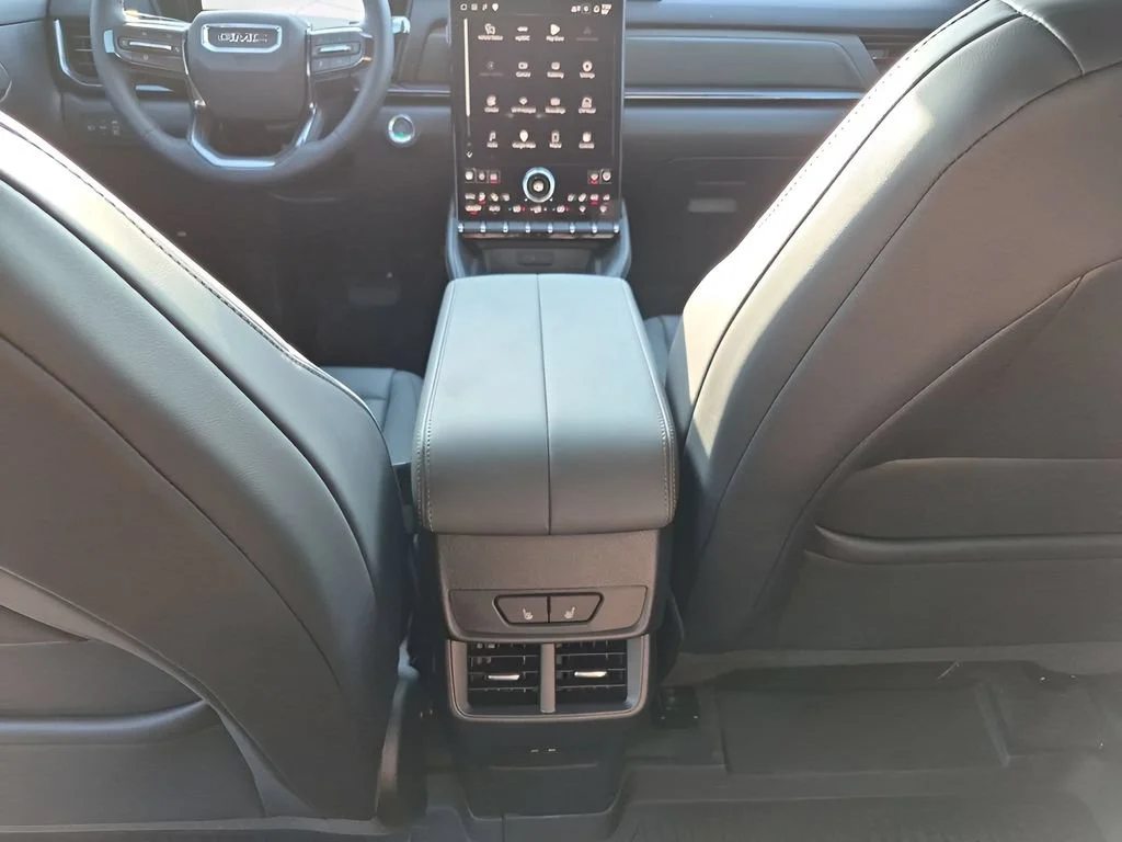 2027 GMC Terrain AT4 - Photo 40