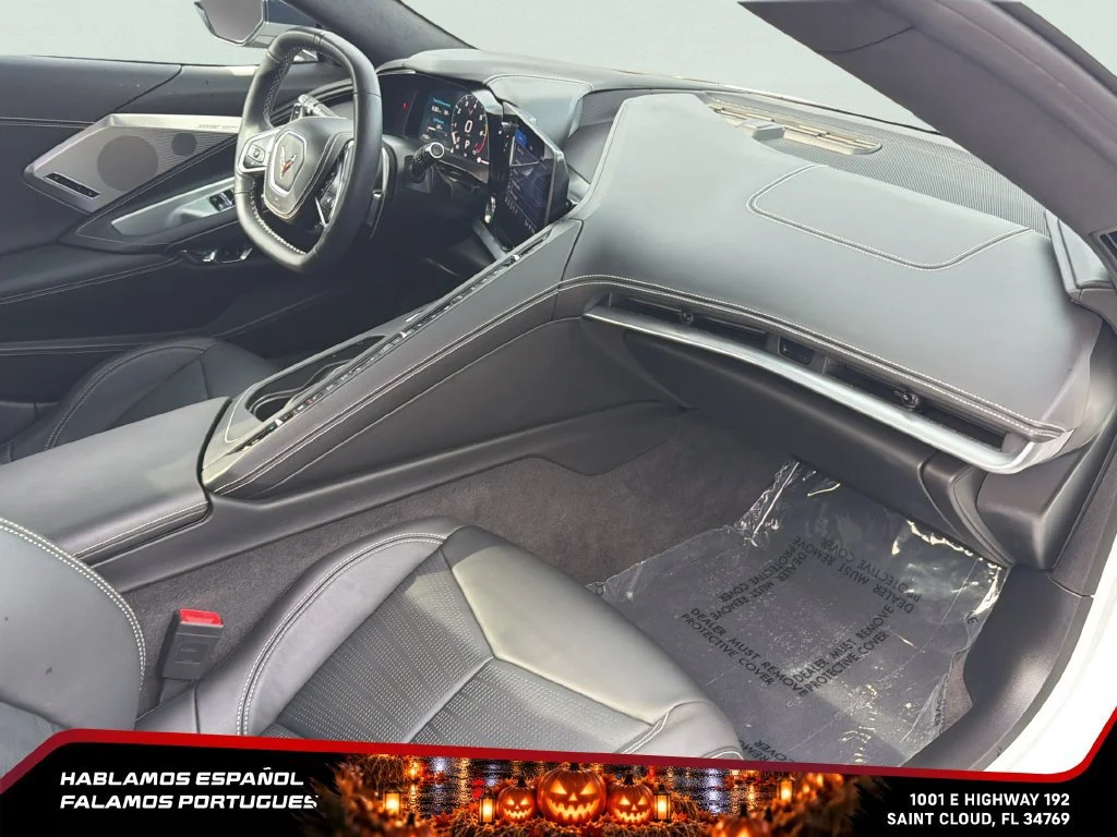 Used 2023 ARCTIC WHITE Chevrolet 3LT image 23
