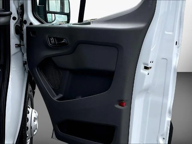 New 2026 Oxford White Ford Cargo Van image 65