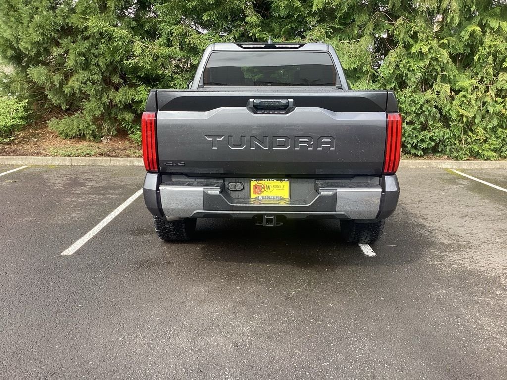 2025 Toyota Tundra SR5 - Photo 17
