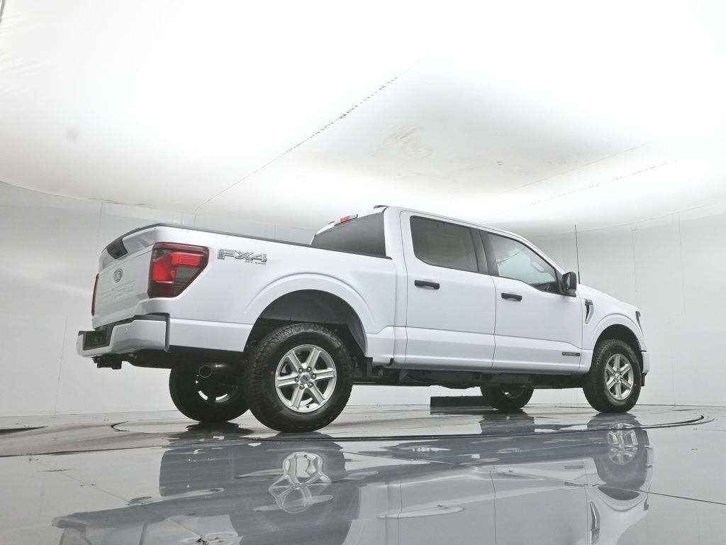 New 2026 Oxford White Ford XLT image 47