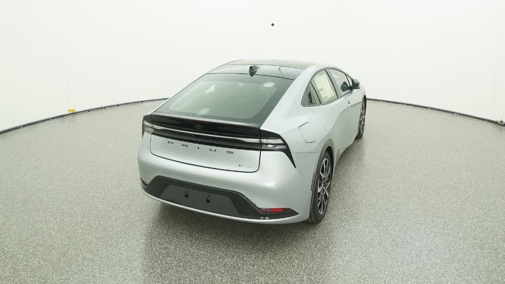 2026 Toyota Prius Plug-in Hybrid XSE Premium - Photo 8
