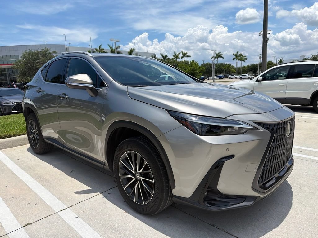 Used 2024 Silver Lexus NX 250 Premium image 9