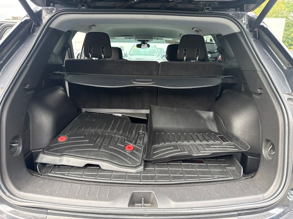 Used 2021 Gray Chevrolet LT image 14