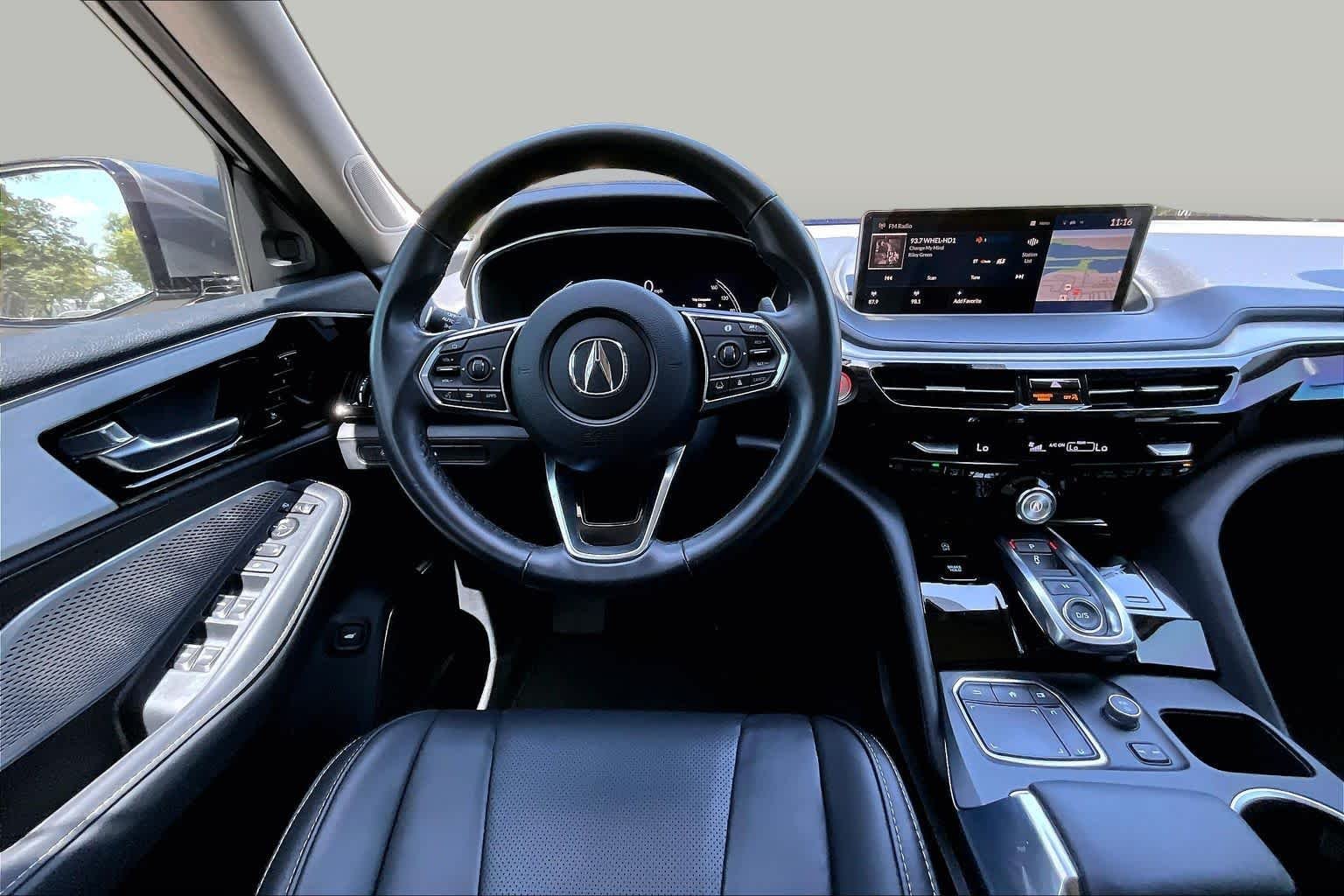 Used 2024 Liquid Carbon Metallic Acura w/Technology Package image 6