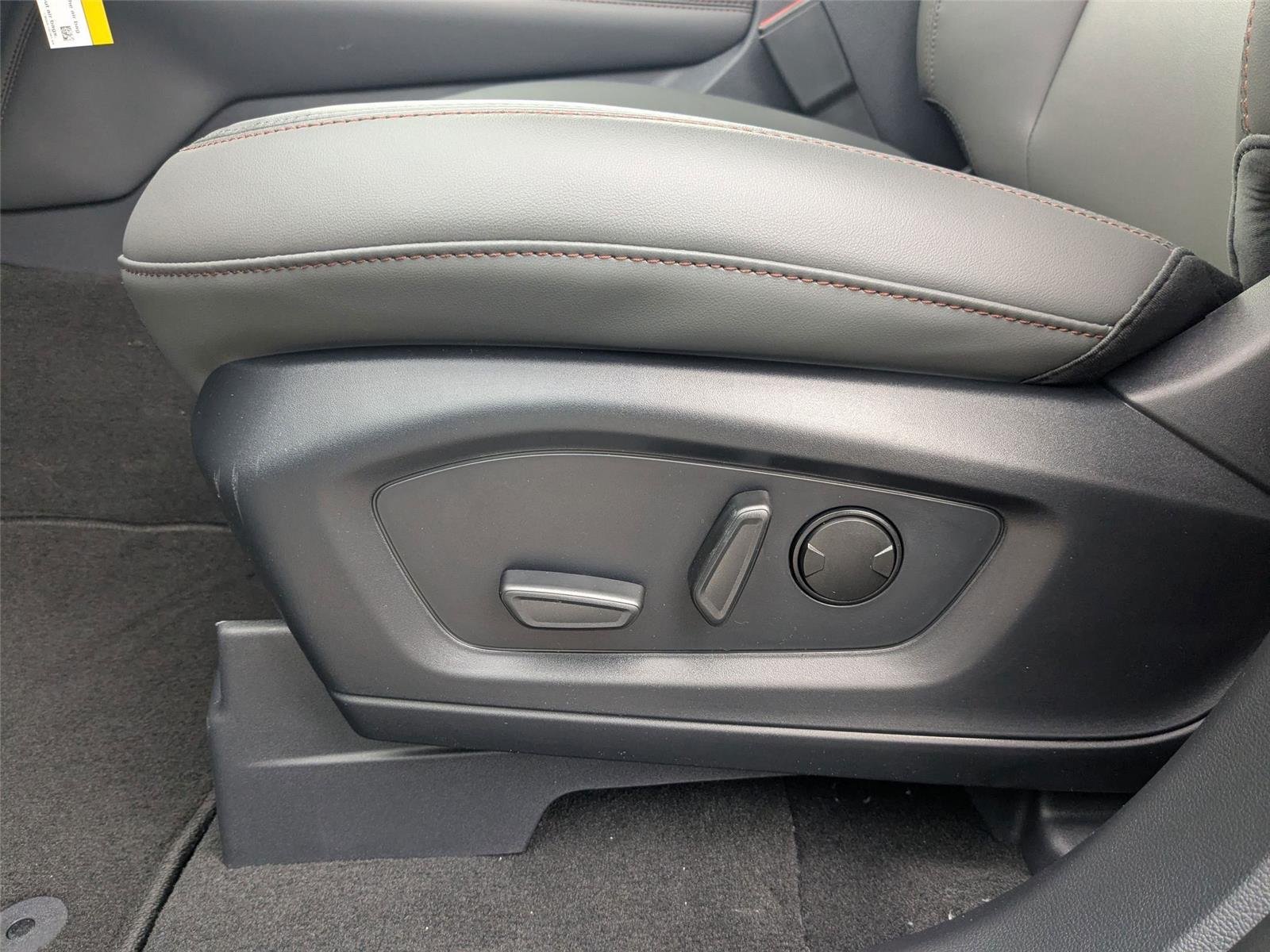New 2026 Vapor Blue Metallic Ford Active image 15